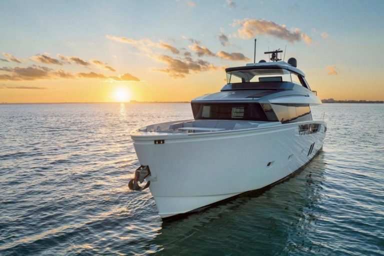 76' Sanlorenzo Vasiliki Miami Yacht Rental Charter Yacht New Modern Design Yacht Rental