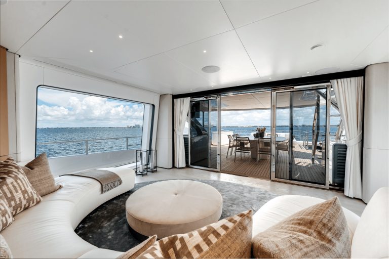 116' 120' 36M Azimut Grande TYCOON Miami Bahamas Yacht Rental Charter Yacht New Modern Design Yacht Rental