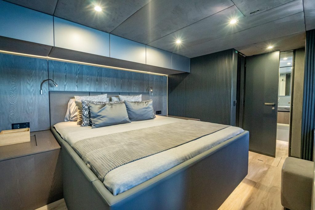 60' Sunreef ARCHIPELAGO III Miami Luxury Modern Yacht Rental Charter