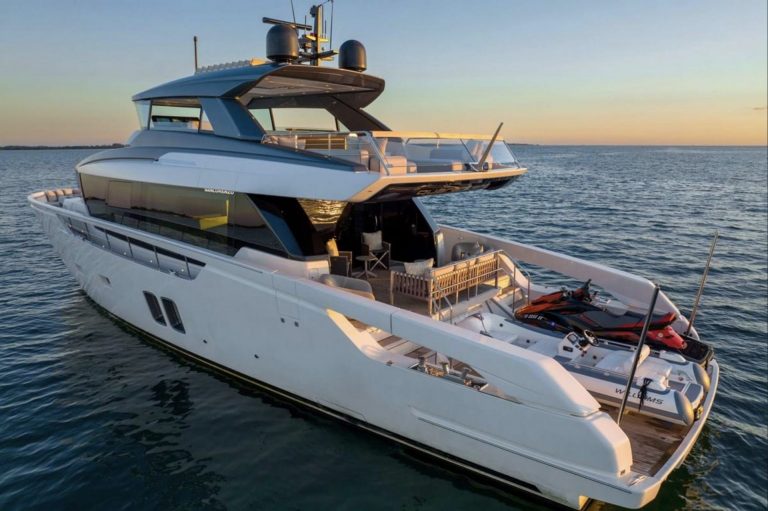 76' Sanlorenzo Vasiliki Miami Yacht Rental Charter Yacht New Modern Design Yacht Rental