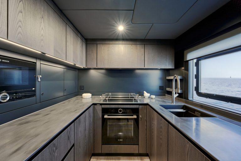 31 60’ Sunreef ‘ARCHIPELAGO III’ Miami Luxury Modern Yacht Rental Charter
