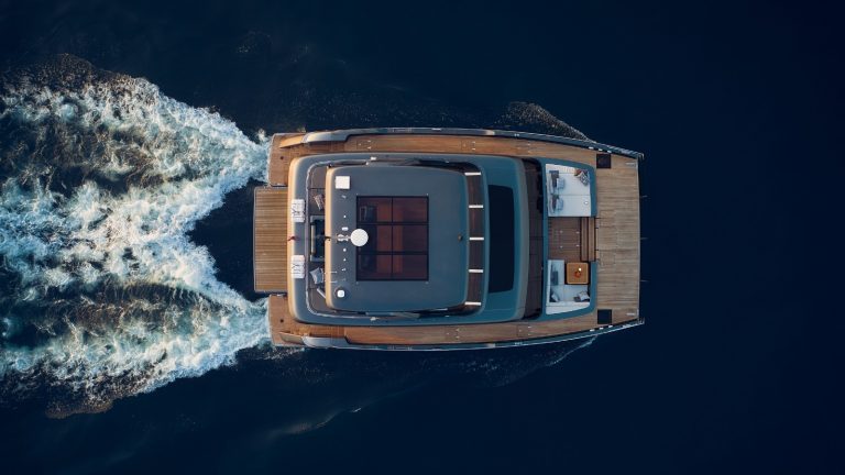 32 60’ Sunreef ‘ARCHIPELAGO III’ Miami Luxury Modern Yacht Rental Charter