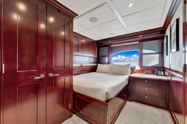 166' Trinity SWEET CAROLINE Miami Luxury Modern Yacht Rental Charter