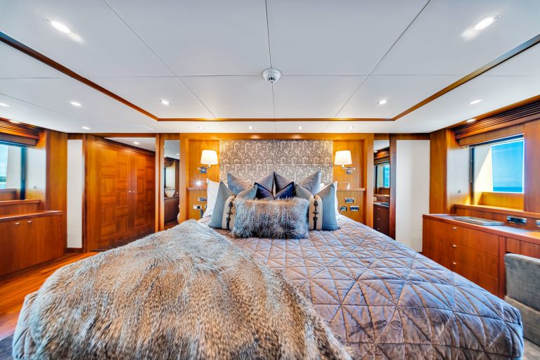 130' Sunseeker NATURAL 9' Miami Luxury Modern Yacht Rental Charter