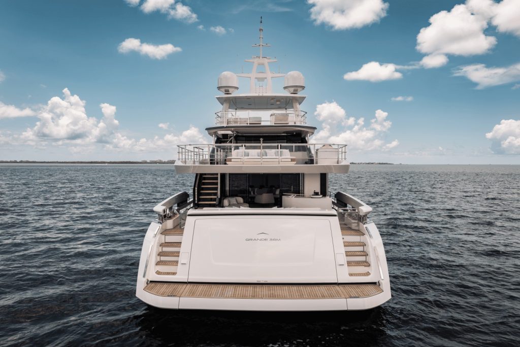 116' 120' 36M Azimut Grande TYCOON Miami Bahamas Yacht Rental Charter Yacht New Modern Design Yacht Rental