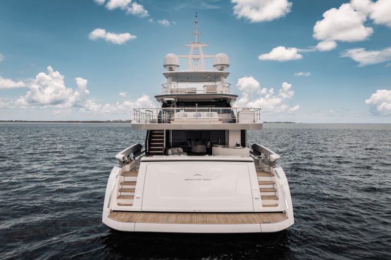 116' 120' 36M Azimut Grande TYCOON Miami Bahamas Yacht Rental Charter Yacht New Modern Design Yacht Rental