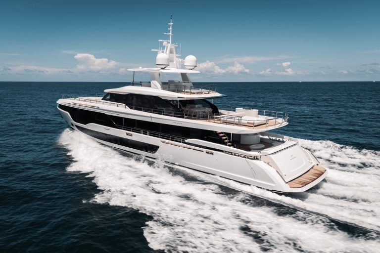 116' 120' 36M Azimut Grande TYCOON Miami Bahamas Yacht Rental Charter Yacht New Modern Design Yacht Rental