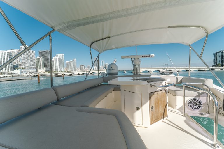 50' Azimut' Miami Luxury Modern Yacht Rental Charter