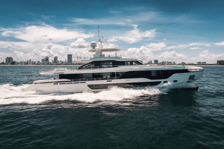 116' 120' 36M Azimut Grande TYCOON Miami Bahamas Yacht Rental Charter Yacht New Modern Design Yacht Rental
