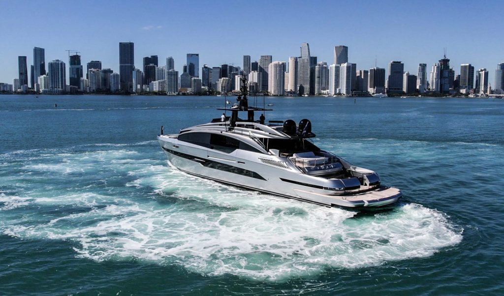 116' Pershing GTX Miami Luxury Modern Yacht Rental Charter
