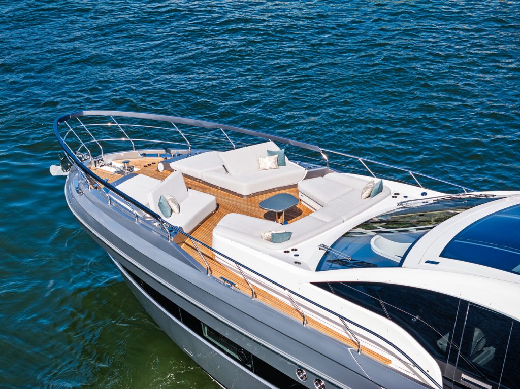 80' Azimut XTREME' Miami Luxury Modern Yacht Rental Charter