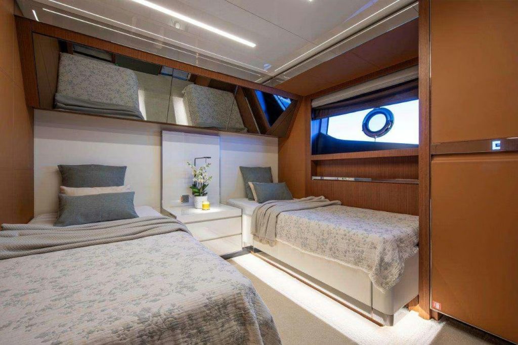 100' Riva STW' Nassau Luxury Modern Yacht Rental Charter