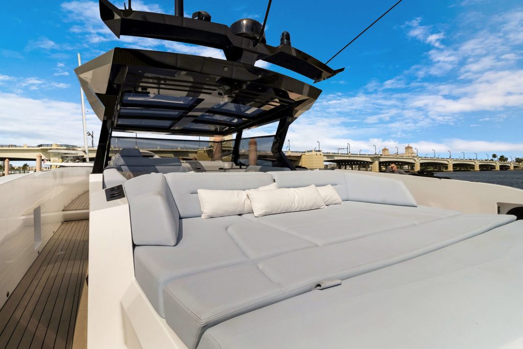 58' Vanquish' Palm Beach Luxury Modern Yacht Rental Charter