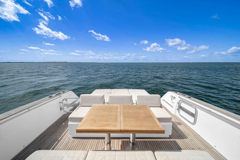 43' Pardo' Miami Luxury Modern Yacht Rental Charter