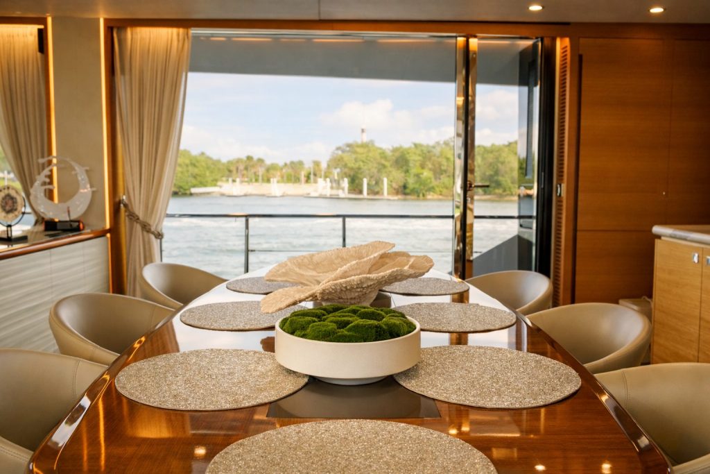90' Horizon ROCK STARS Palm Beach Luxury Modern Yacht Rental Charter