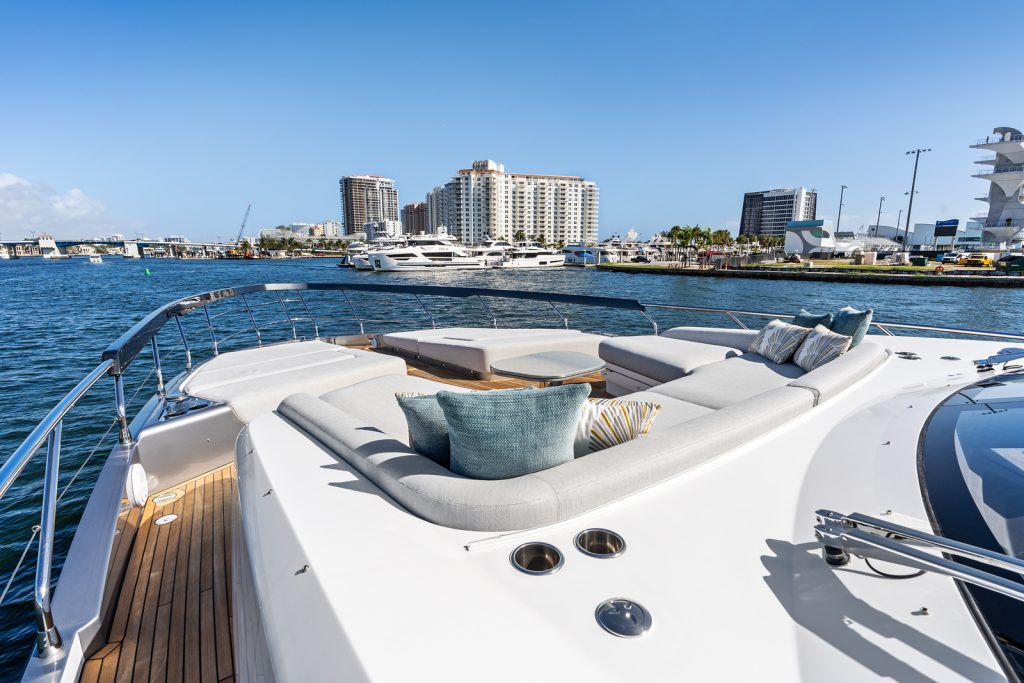 80' Azimut XTREME' Miami Luxury Modern Yacht Rental Charter
