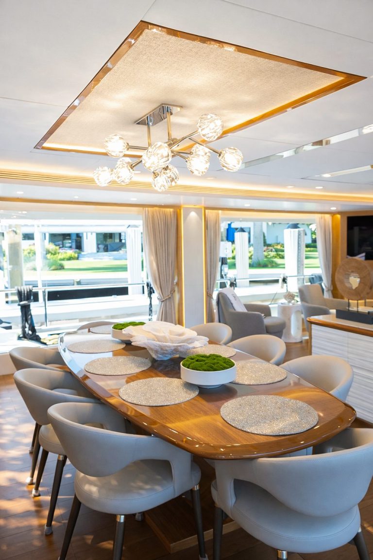 90' Horizon ROCK STARS Palm Beach Luxury Modern Yacht Rental Charter