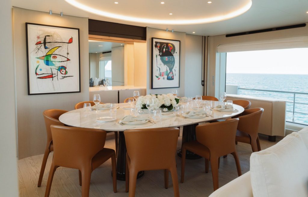 105' Azimut' Miami Luxury Modern Yacht Rental Charter