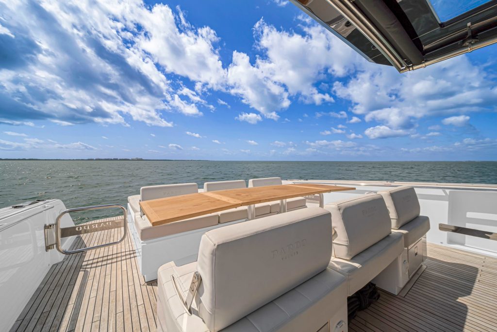 43' Pardo' Miami Luxury Modern Yacht Rental Charter