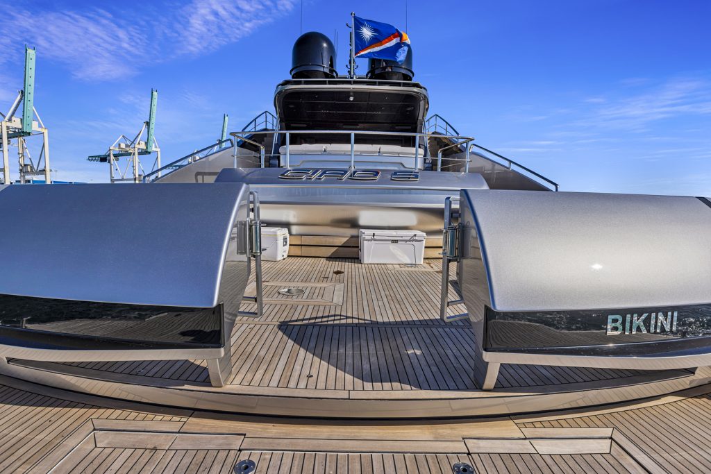 116' Pershing GTX Miami Luxury Modern Yacht Rental Charter