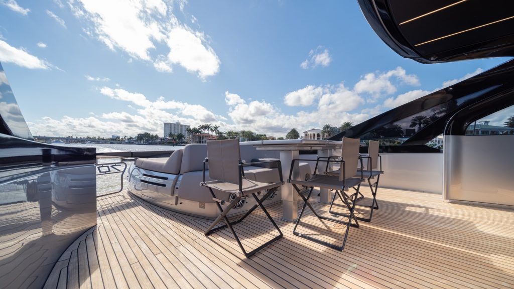 70' Pershing LIQUID' Fort Lauderdale Luxury Modern Yacht Rental Charter