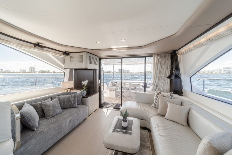 60' Azimut IT AIN'T EASY' Fort Lauderdale Luxury Modern Yacht Rental Charter