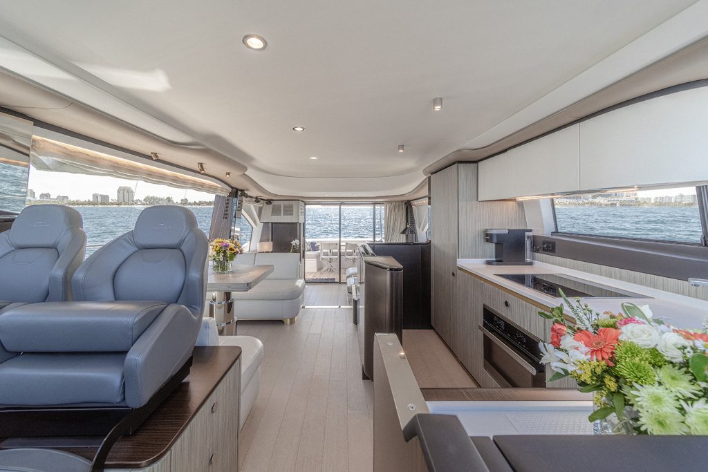 60' Azimut IT AIN'T EASY' Fort Lauderdale Luxury Modern Yacht Rental Charter