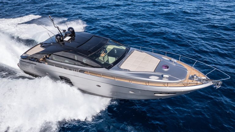70' Pershing LIQUID' Fort Lauderdale Luxury Modern Yacht Rental Charter