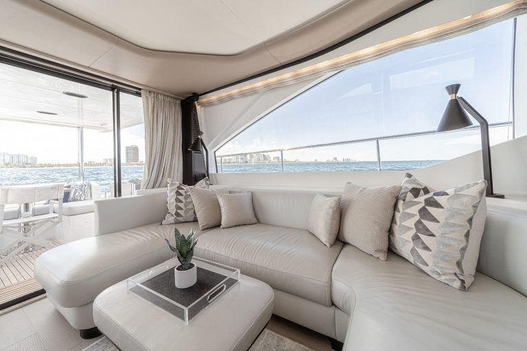 60' Azimut IT AIN'T EASY' Fort Lauderdale Luxury Modern Yacht Rental Charter
