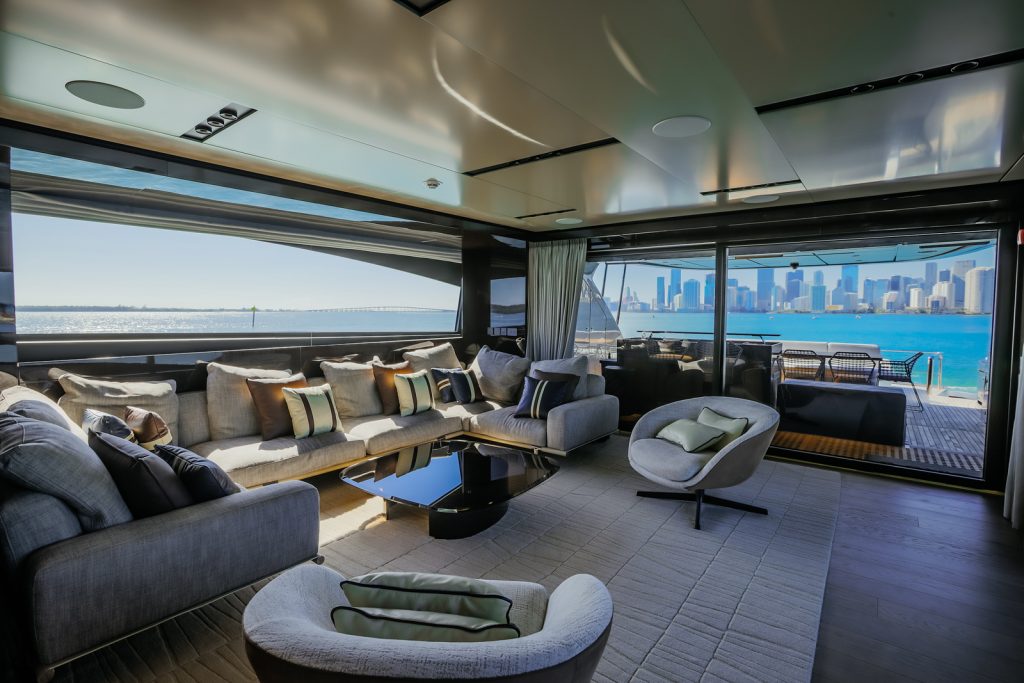 116' Pershing GTX Miami Luxury Modern Yacht Rental Charter