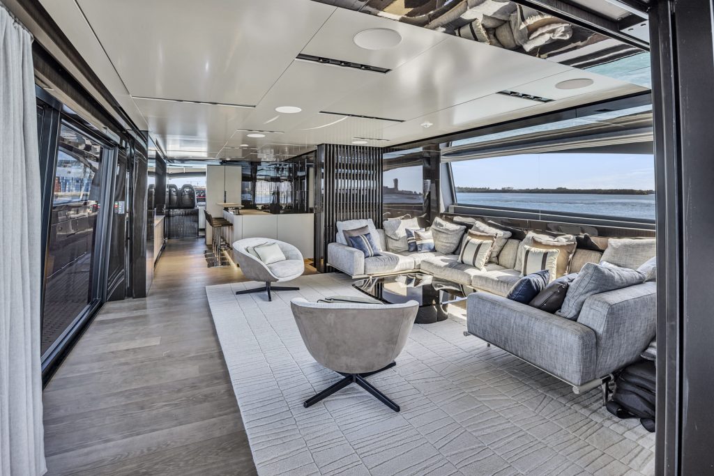 116' Pershing GTX Miami Luxury Modern Yacht Rental Charter