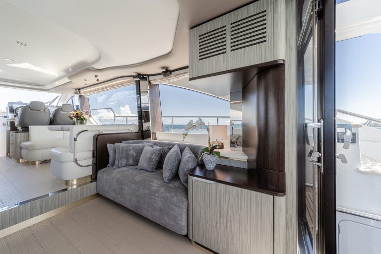 60' Azimut IT AIN'T EASY' Fort Lauderdale Luxury Modern Yacht Rental Charter