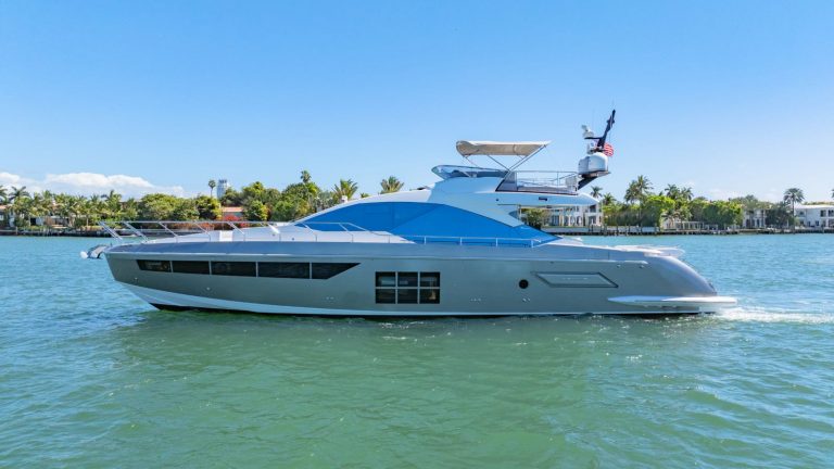 72' Azimut S7' Miami Luxury Modern Yacht Rental Charter