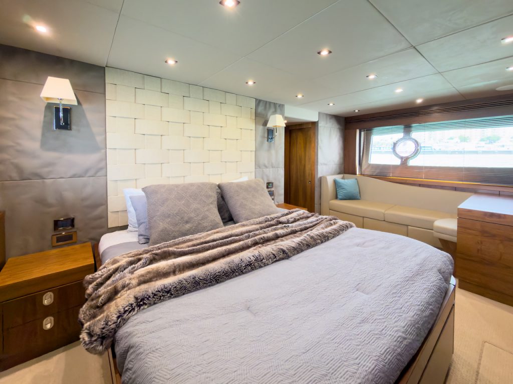 75' Sunseeker SMU' Miami Luxury Modern Yacht Rental Charter