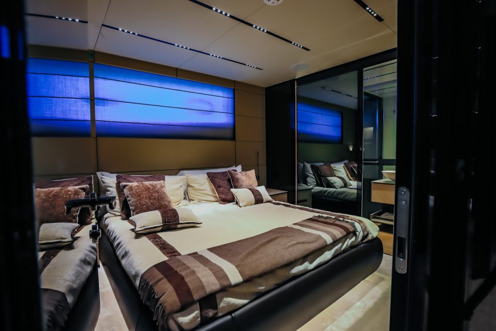 116' Pershing GTX Miami Luxury Modern Yacht Rental Charter