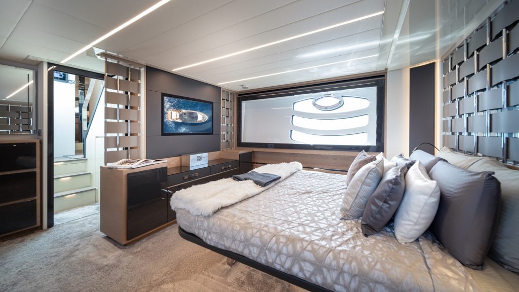 70' Pershing LIQUID' Fort Lauderdale Luxury Modern Yacht Rental Charter