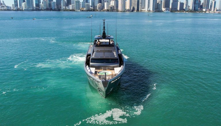 116' Pershing GTX Miami Luxury Modern Yacht Rental Charter