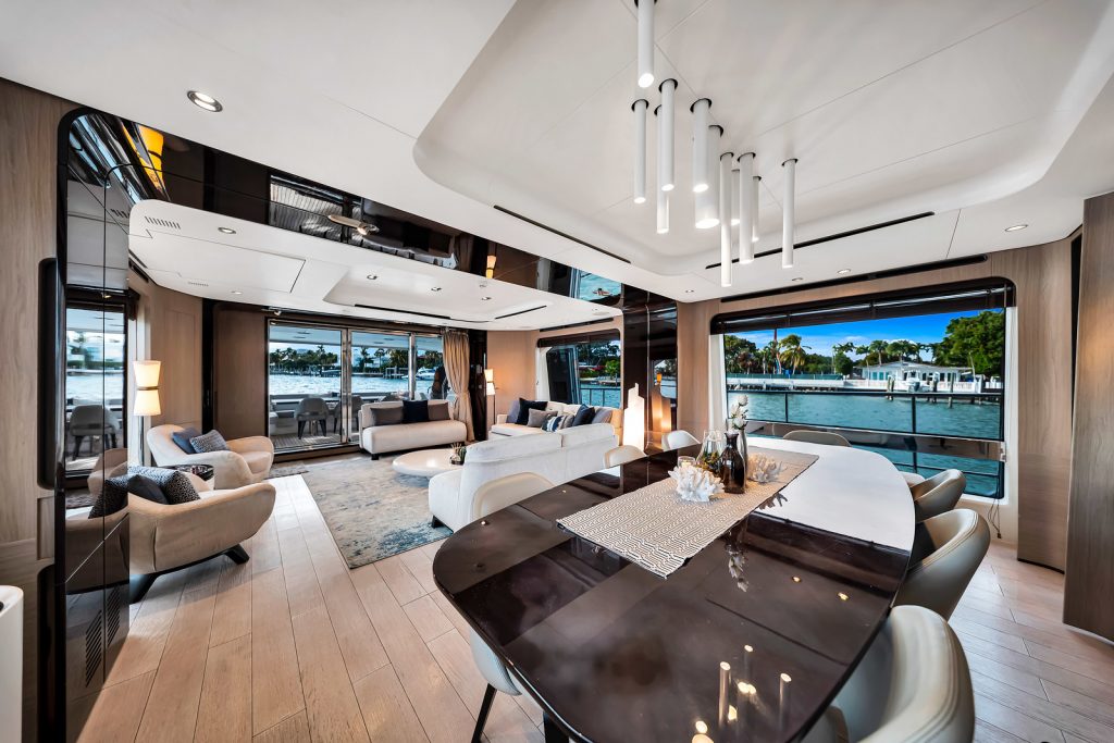 88' Azimut CLOUD 9' Miami Luxury Modern Yacht Rental Charter