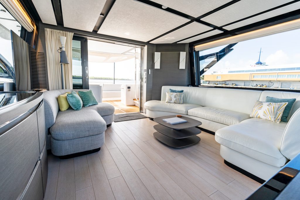 80' Azimut XTREME' Miami Luxury Modern Yacht Rental Charter