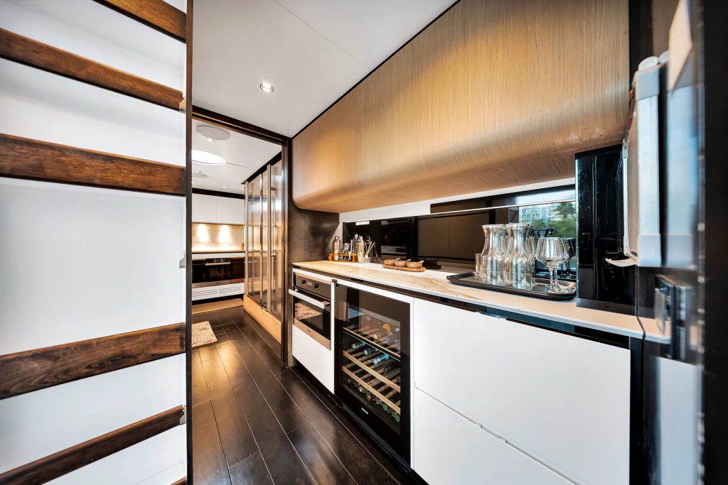 88' Azimut CLOUD 9' Miami Luxury Modern Yacht Rental Charter