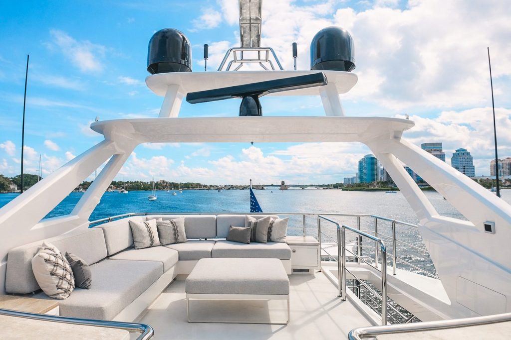 90' Horizon ROCK STARS Palm Beach Luxury Modern Yacht Rental Charter