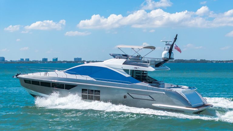 72' Azimut S7' Miami Luxury Modern Yacht Rental Charter