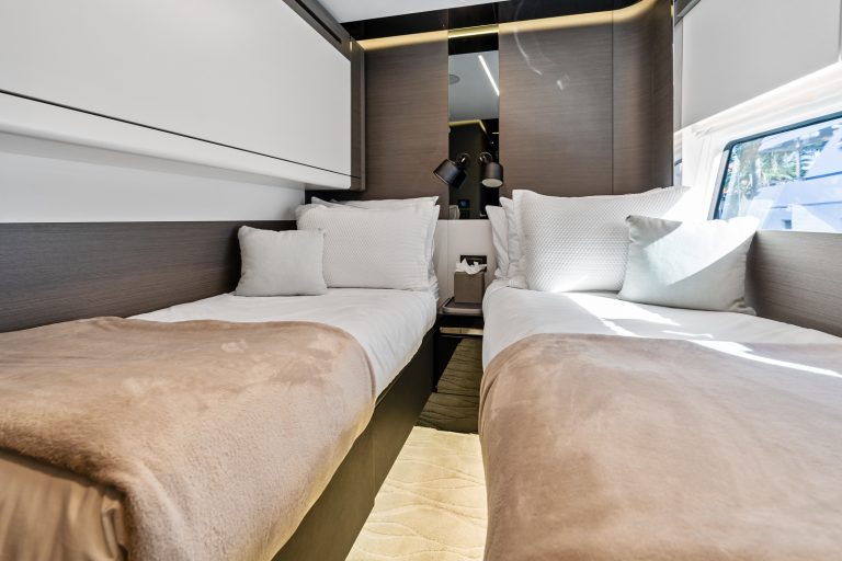 80' Azimut XTREME' Miami Luxury Modern Yacht Rental Charter