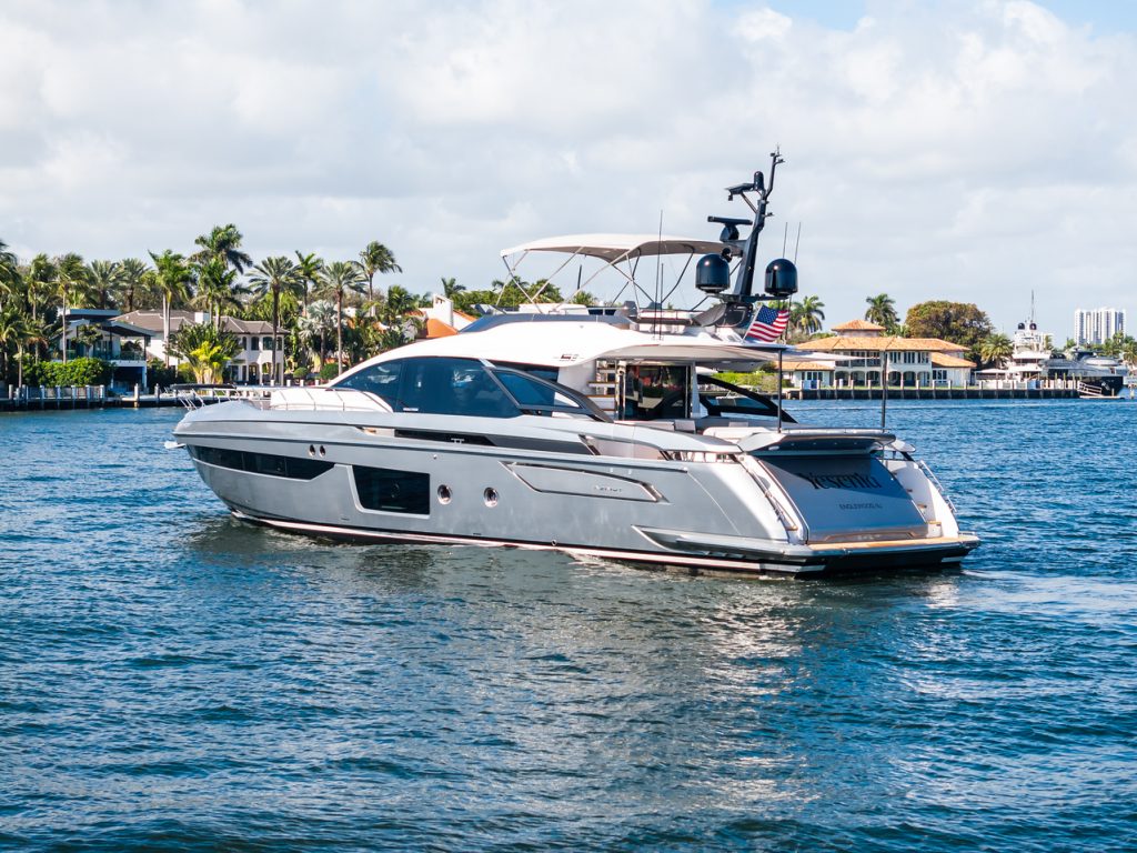 80' Azimut XTREME' Miami Luxury Modern Yacht Rental Charter