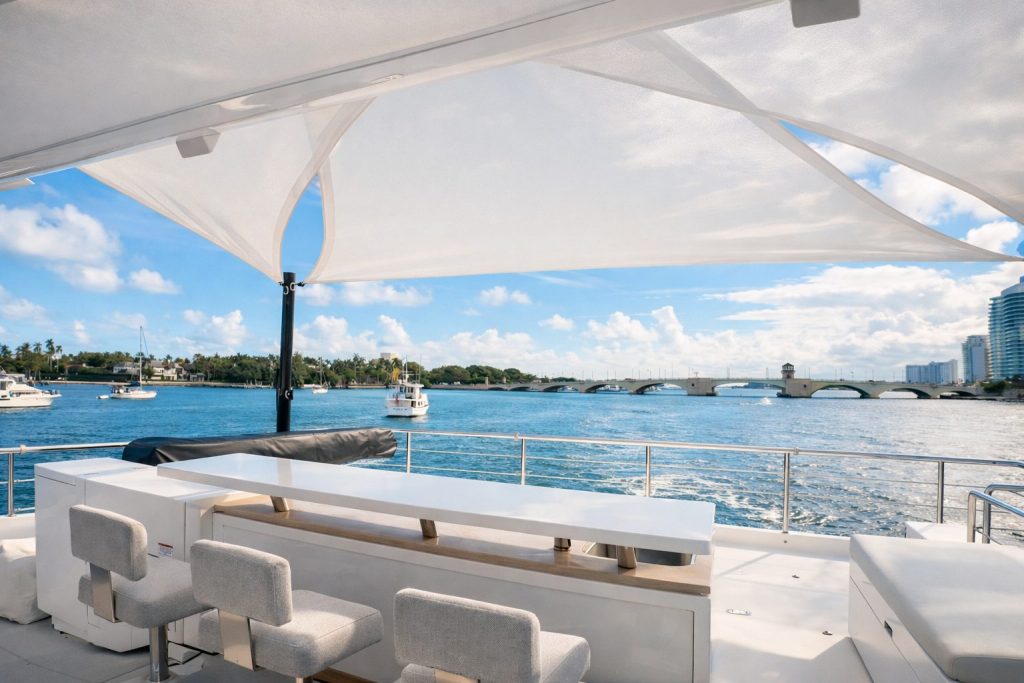 90' Horizon ROCK STARS Palm Beach Luxury Modern Yacht Rental Charter