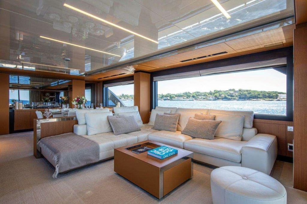 100' Riva STW' Nassau Luxury Modern Yacht Rental Charter