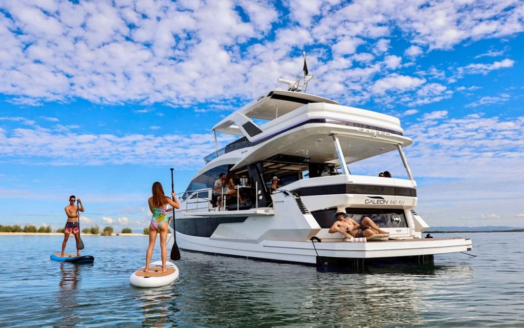 68' Galeon' Palm Beach Luxury Modern Yacht Rental Charter
