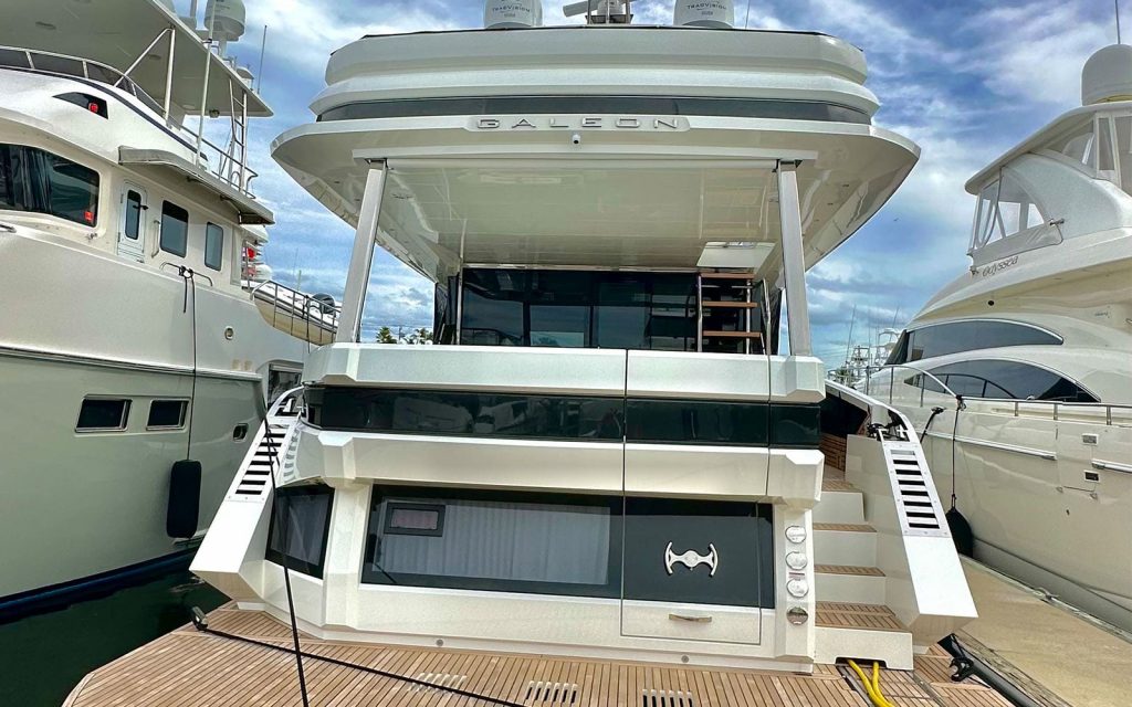 68' Galeon' Palm Beach Luxury Modern Yacht Rental Charter