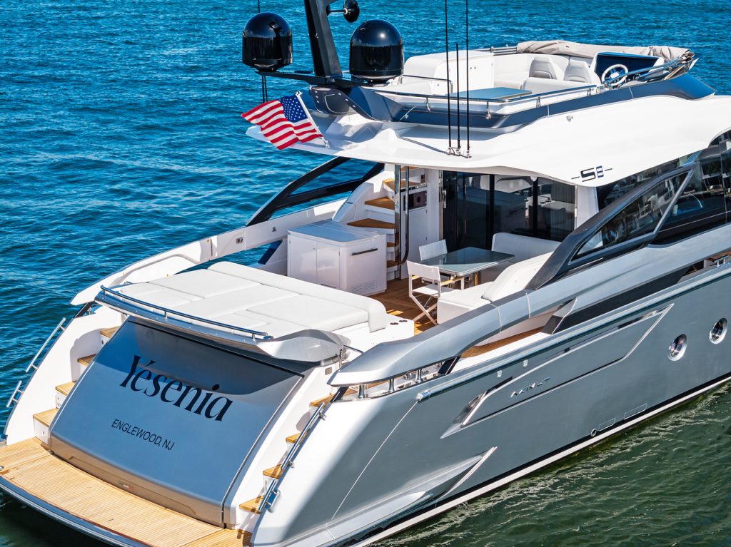 80' Azimut XTREME' Miami Luxury Modern Yacht Rental Charter