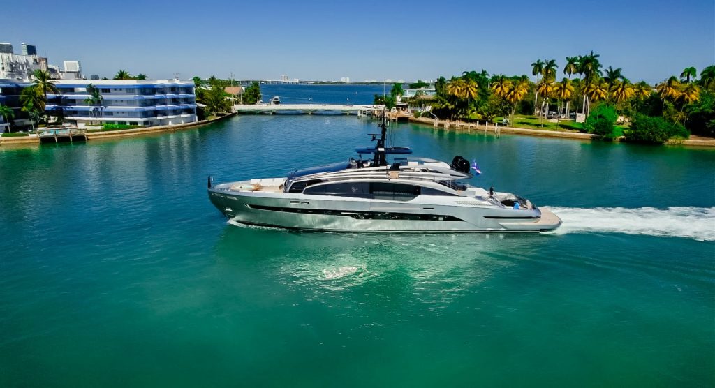 116' Pershing GTX Miami Luxury Modern Yacht Rental Charter